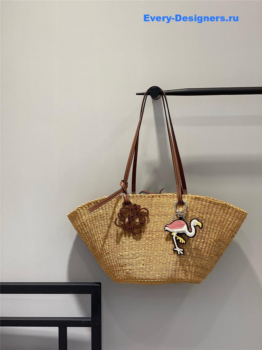 L0ew* brown raffia shell bag