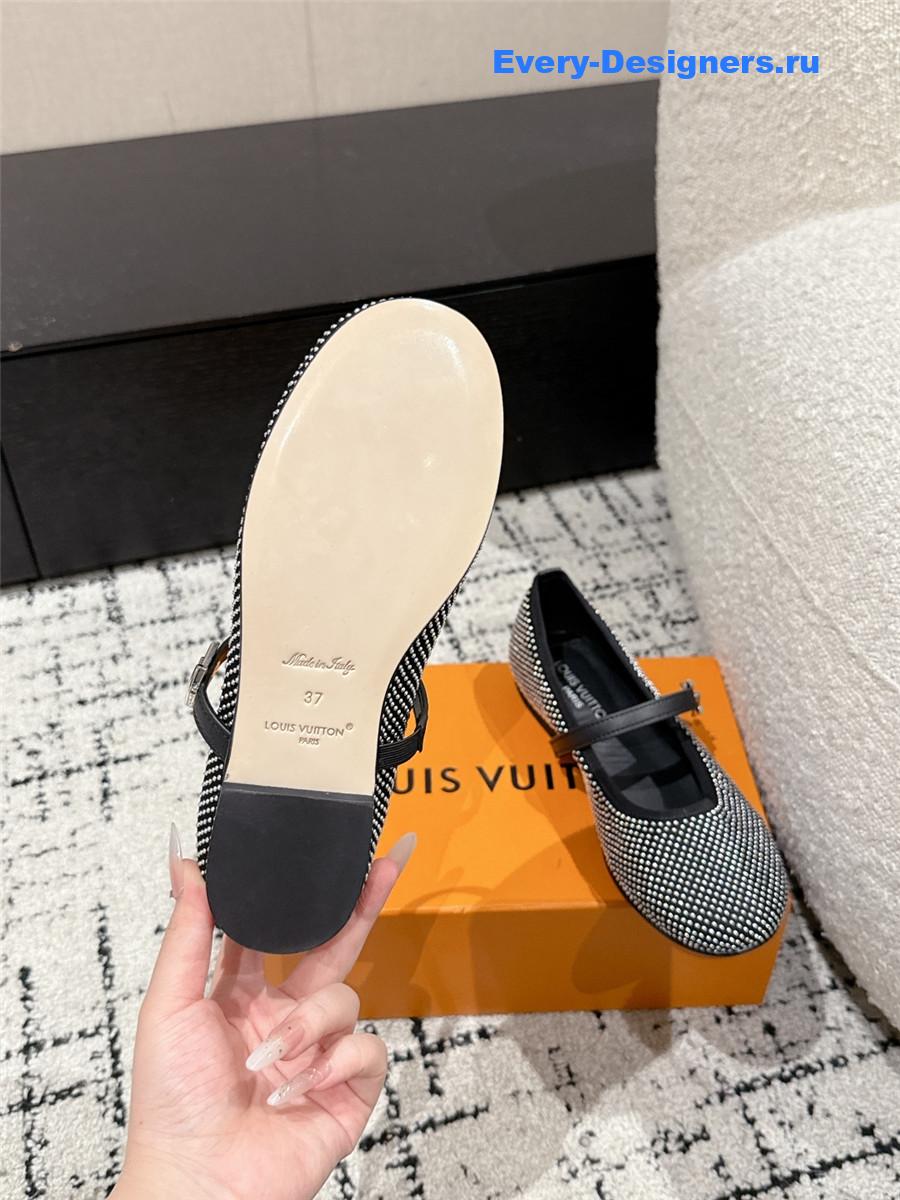 l0vis Vvtt0n romy crystal flats