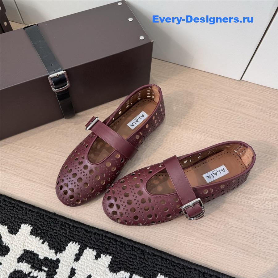 Alaïa Burgundy Cutout Mary Jane Flats