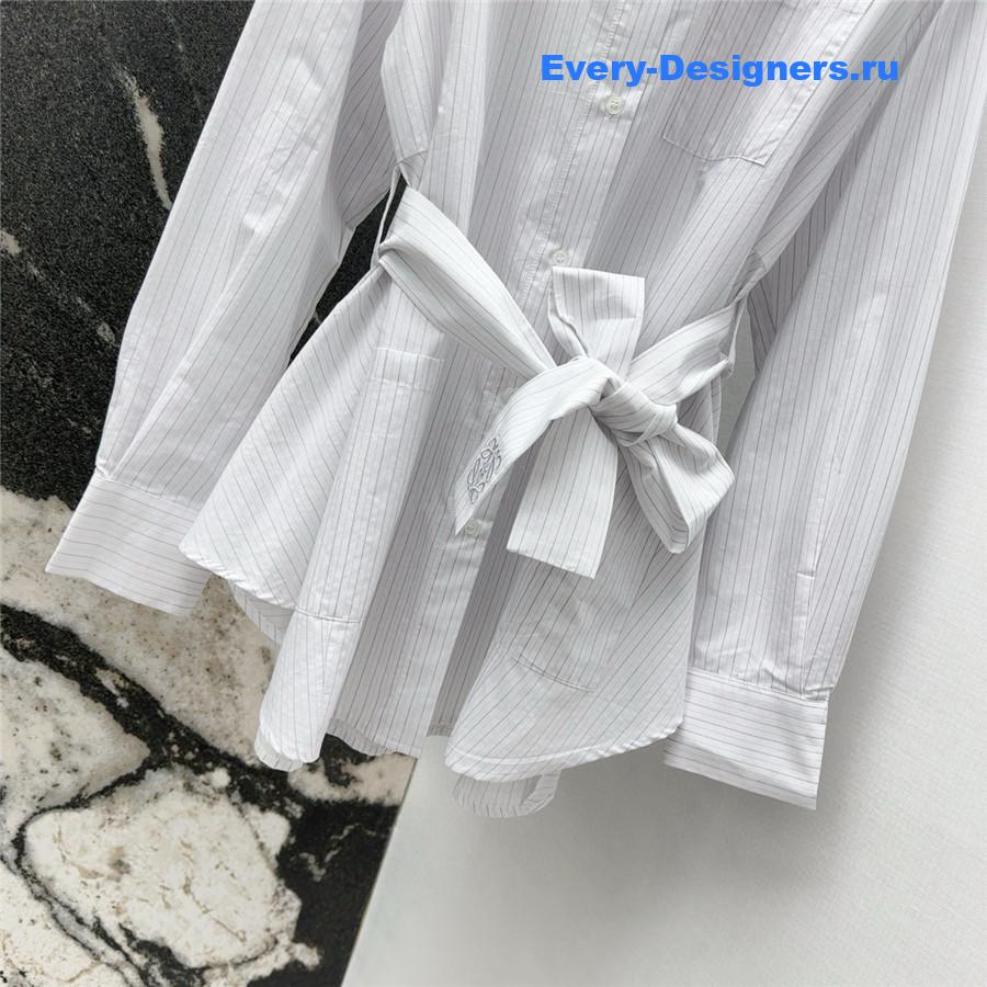 L0ew* belted cotton blouse