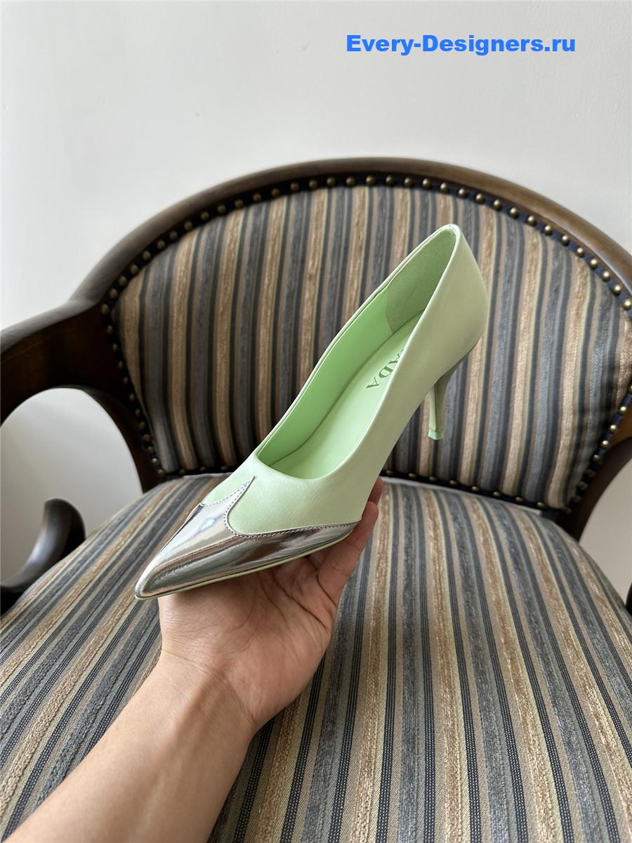 Pra*a green pointed toe pumps