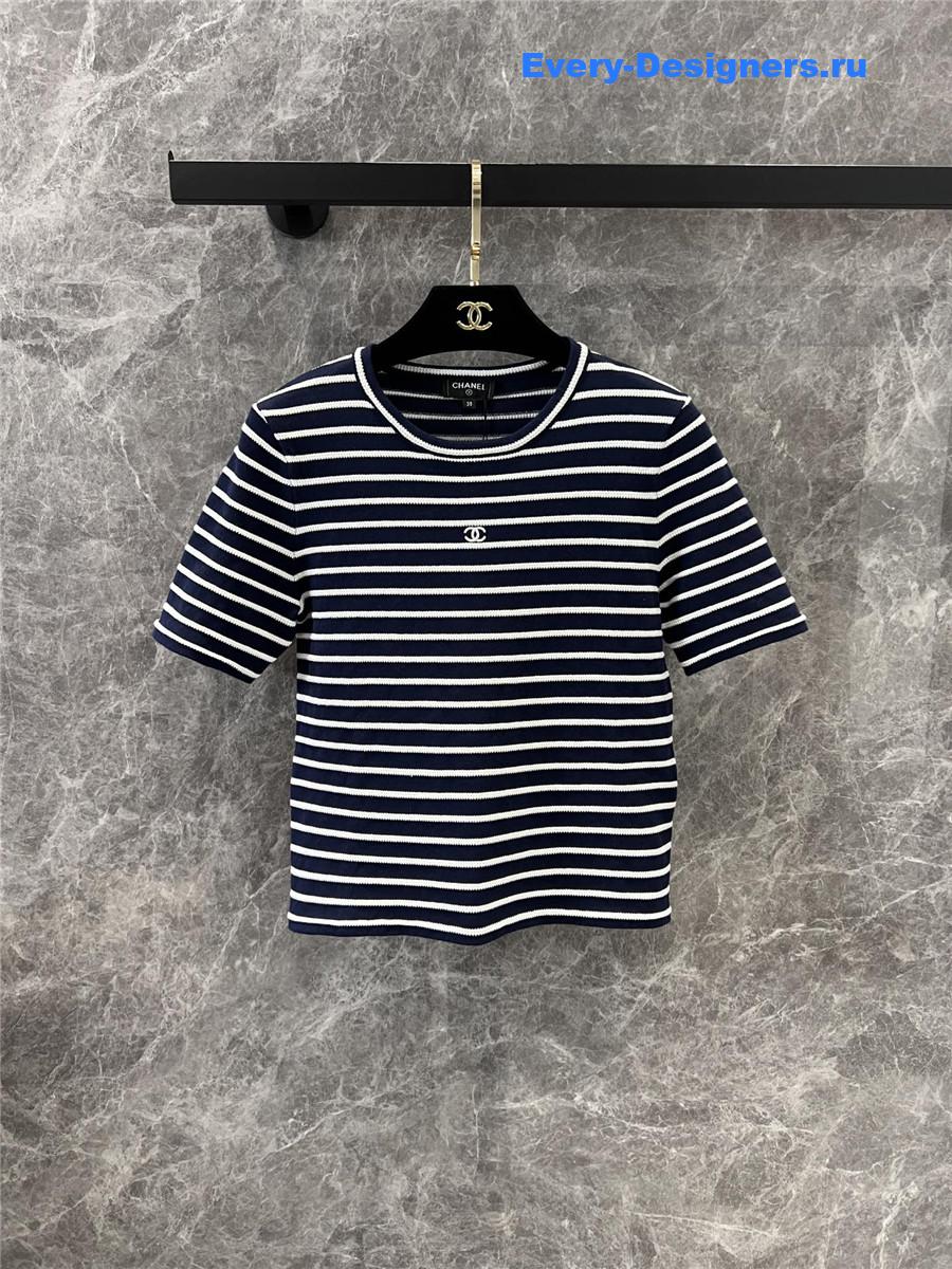 Ch**el striped blue white top