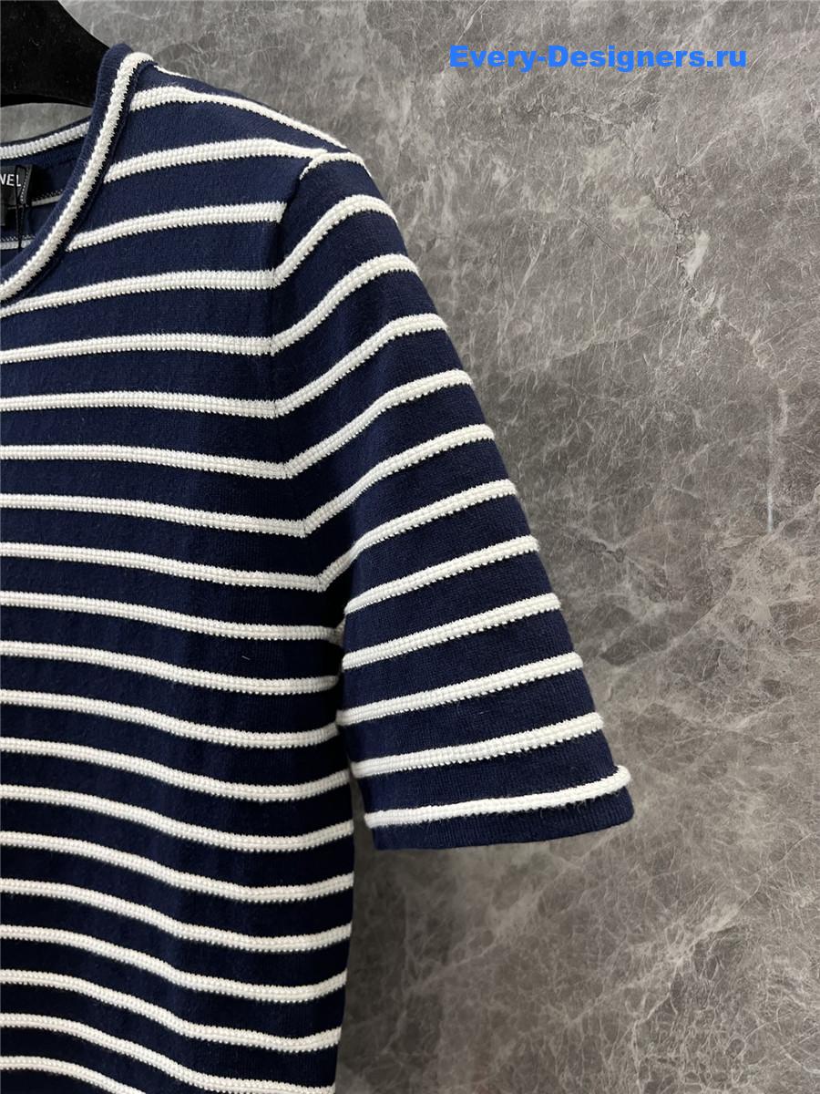 Ch**el striped blue white top