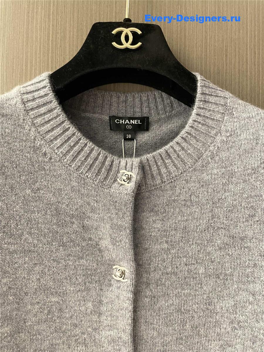 Ch**el gray cashmere cardigan