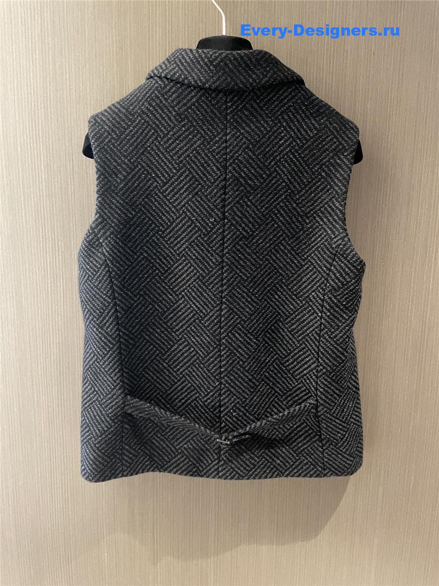 Ch**el black tweed vest