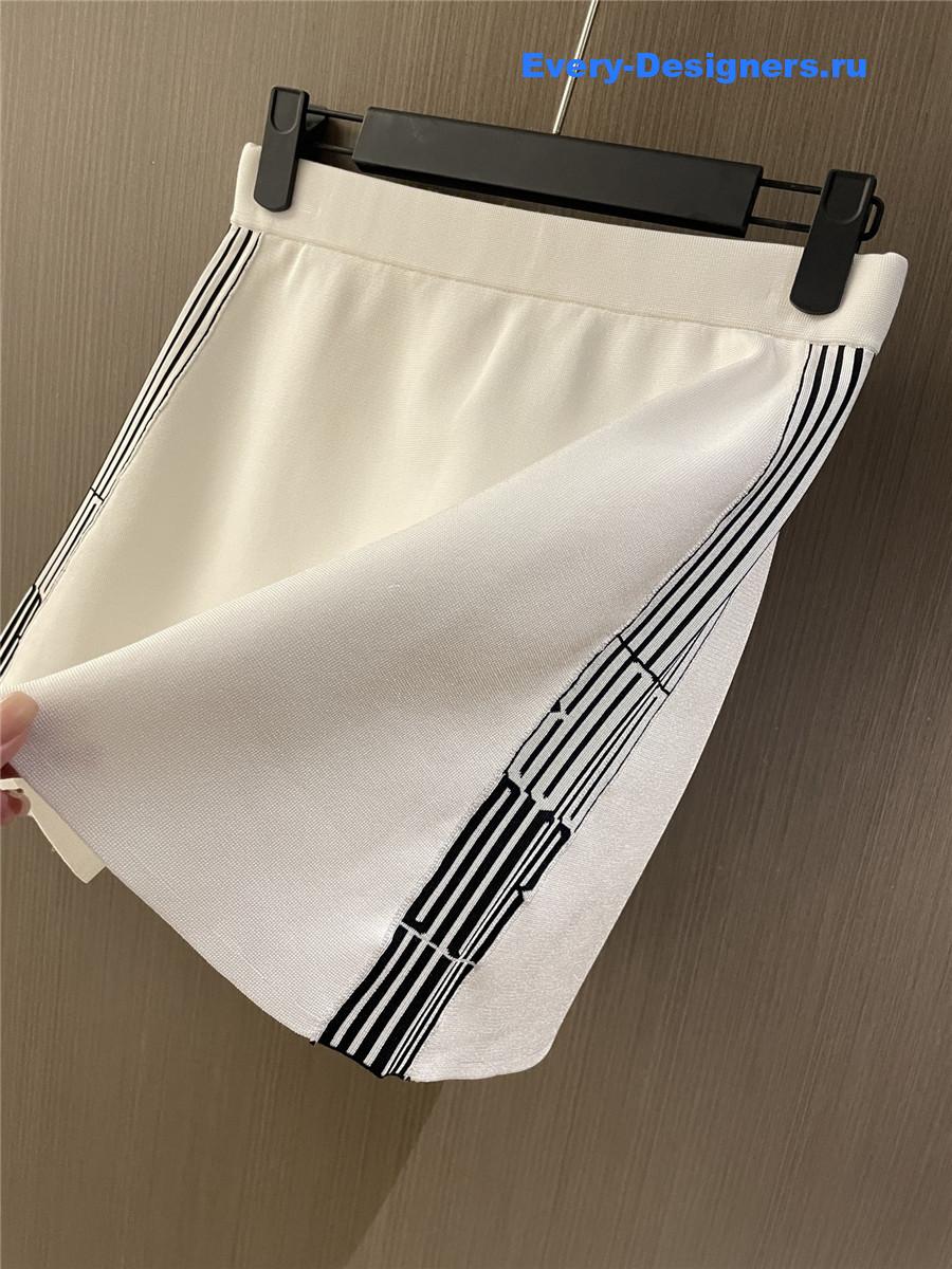 D10r cd rib crop skirt