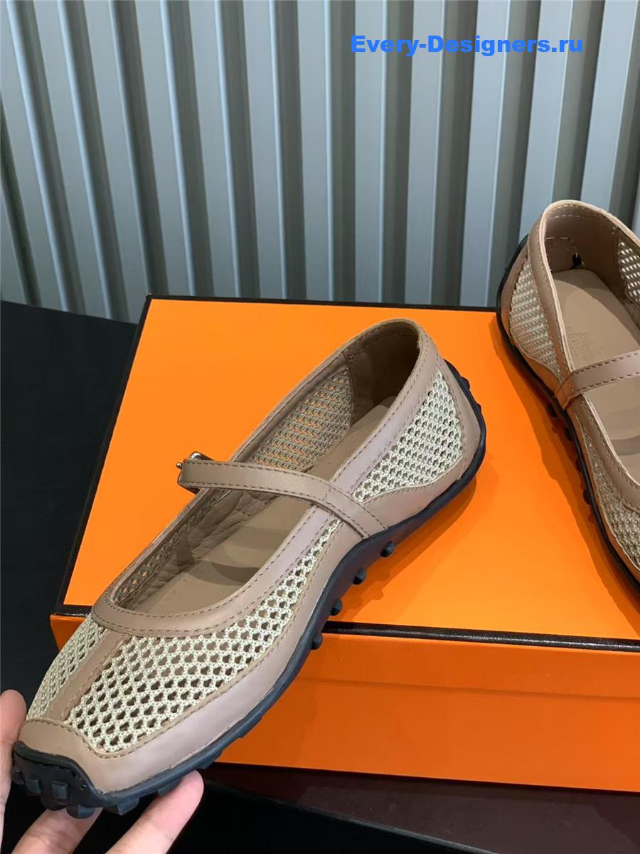 H**me5 kichu beige ballet flats