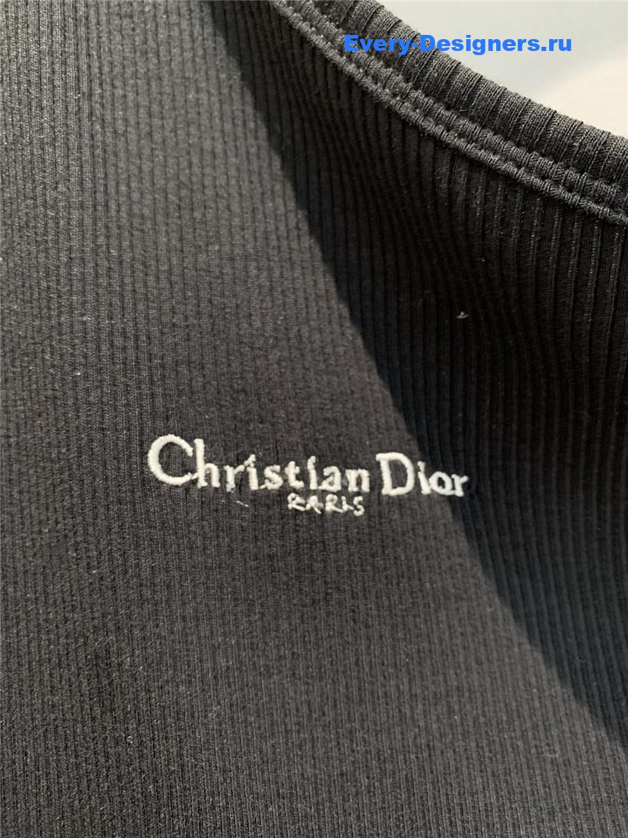 D10r asymmetric tank top in black