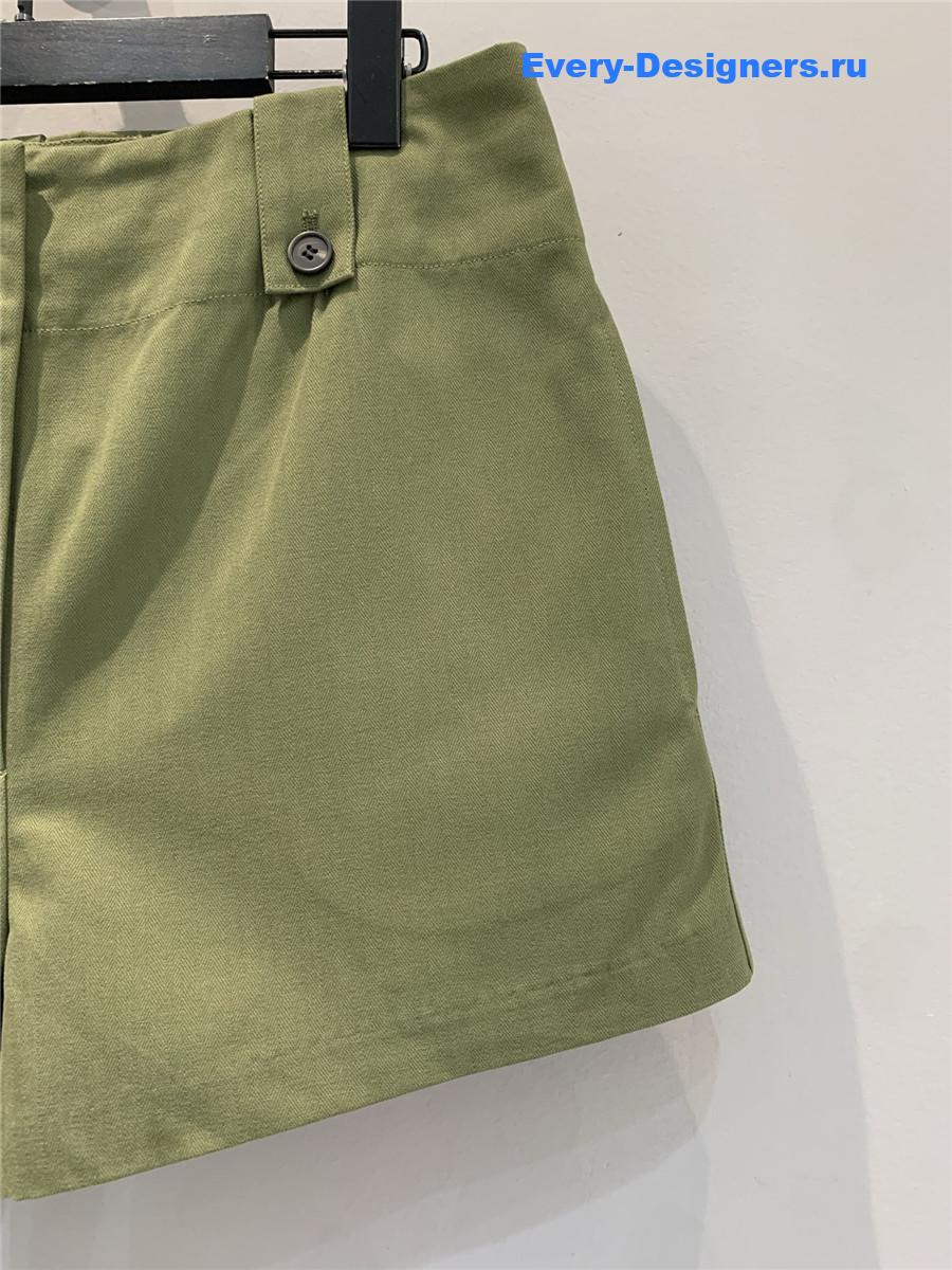 Pra*a green cargo shorts