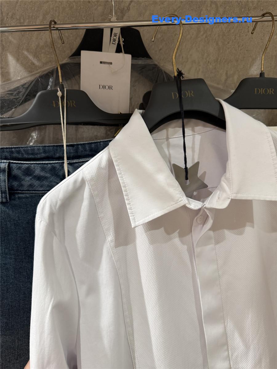 D10r white poplin blouse