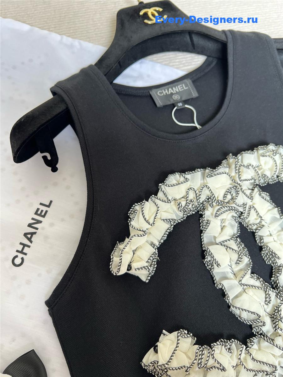 Ch**el rue cambon crop top in black