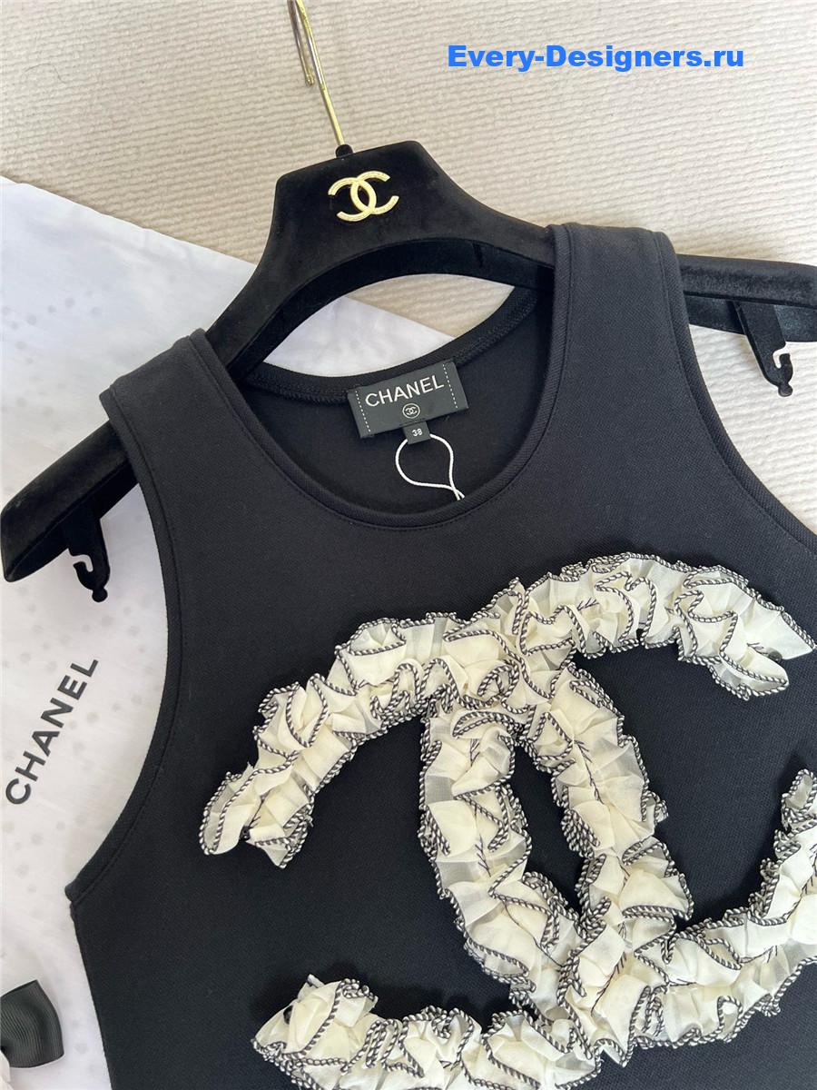 Ch**el rue cambon crop top in black