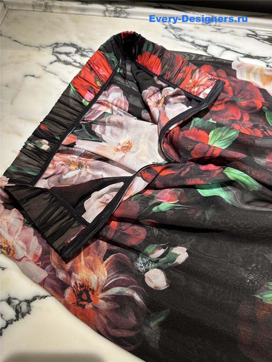 Dolce & Gabbana Rose Skirt