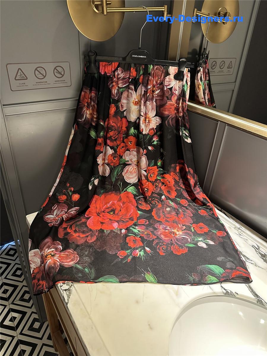 Dolce & Gabbana Rose Skirt