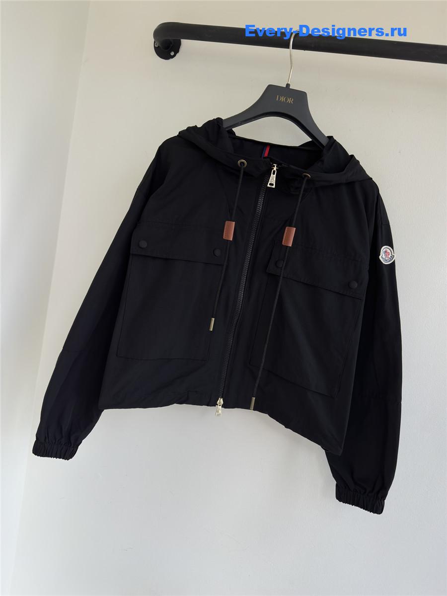 Moncler Sauvan Zip-Up Black Hooded Parka