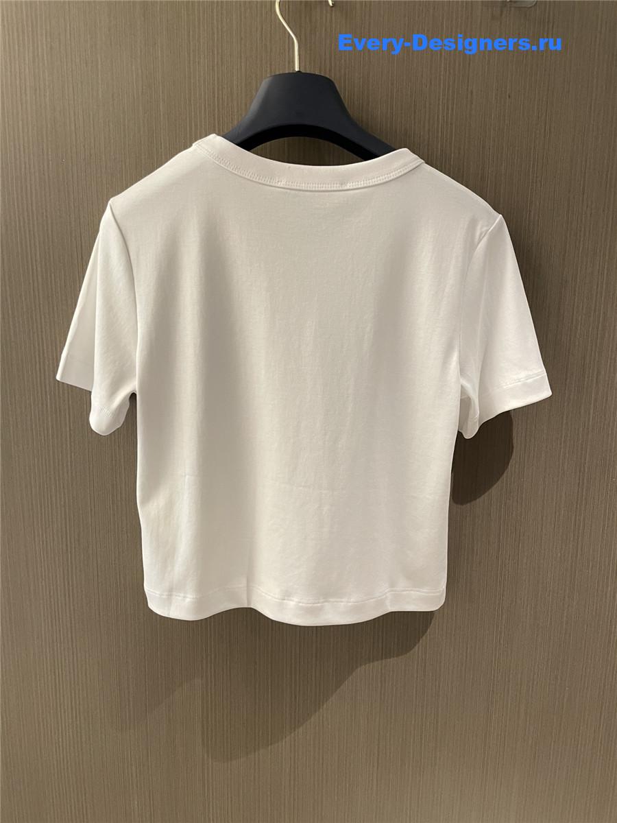 l0vis Vvtt0n lv stamp crop top