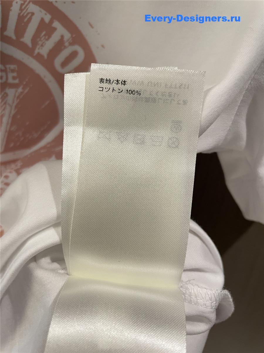 l0vis Vvtt0n lv stamp crop top