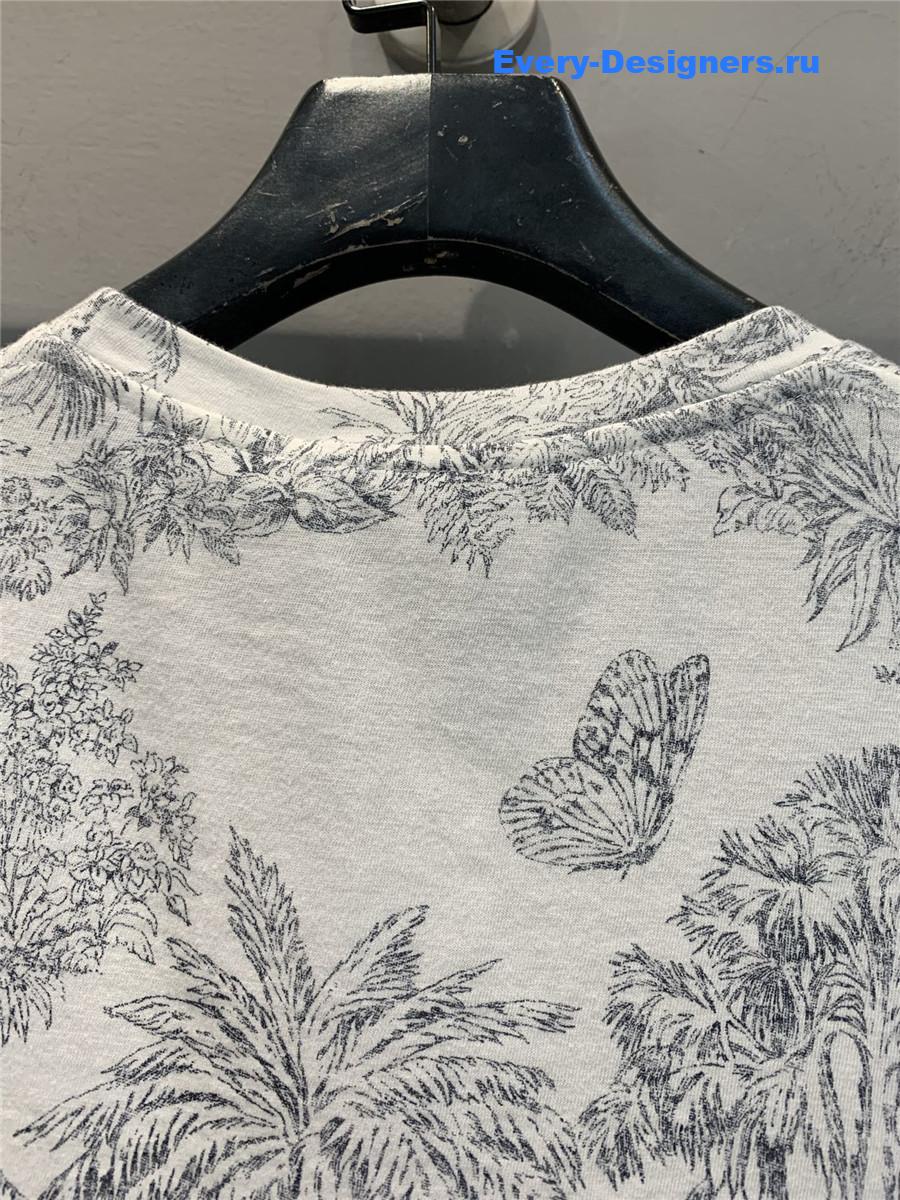 D10r forest print knit tee