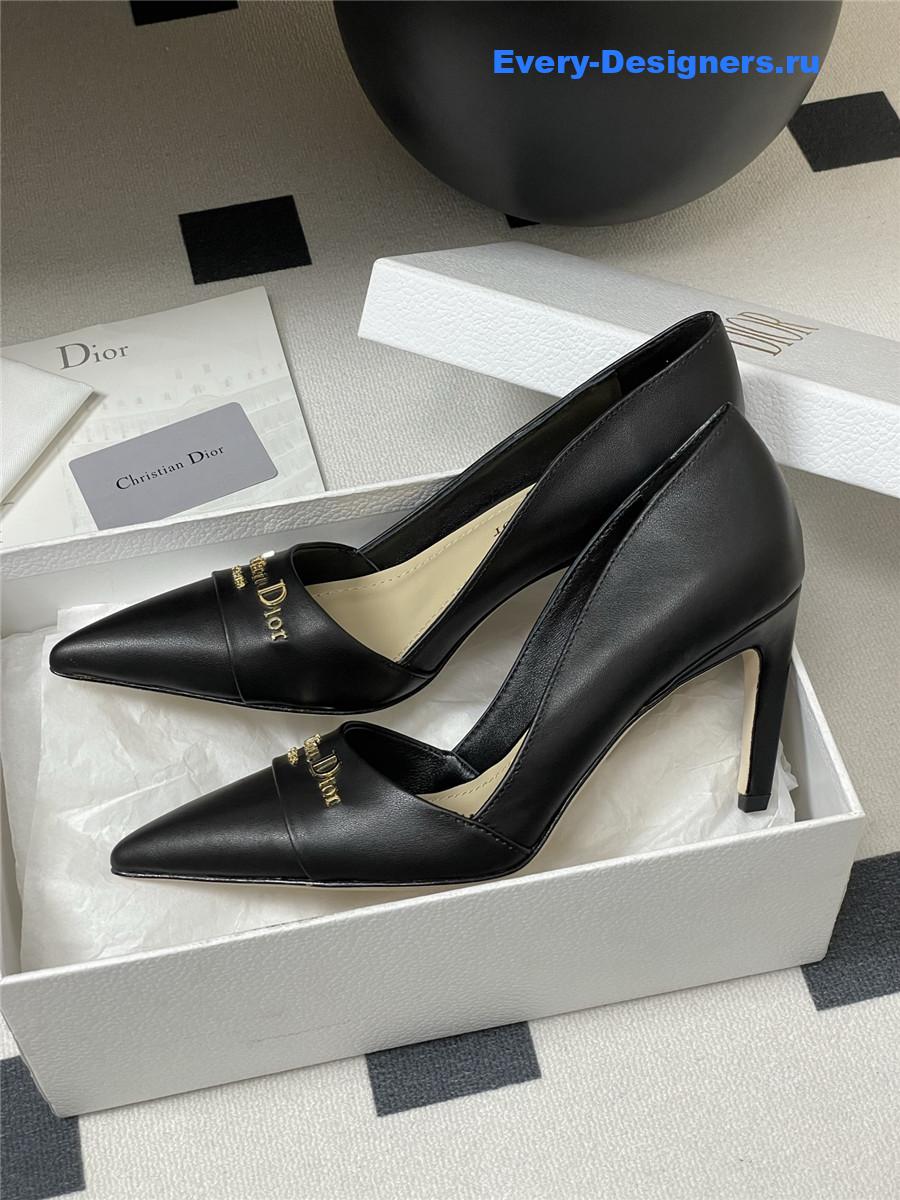 D10r black calfskin pumps