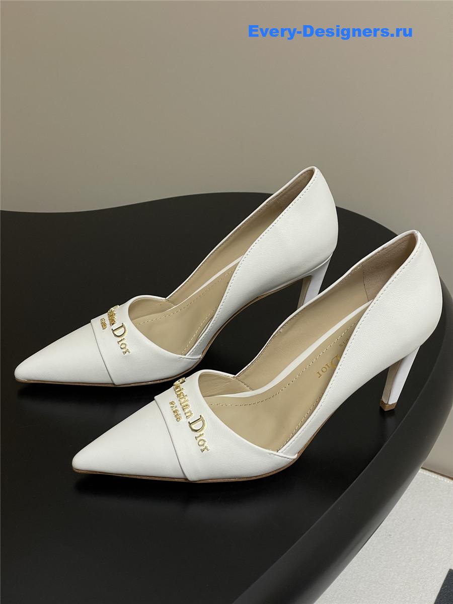 D10r white calfskin pumps