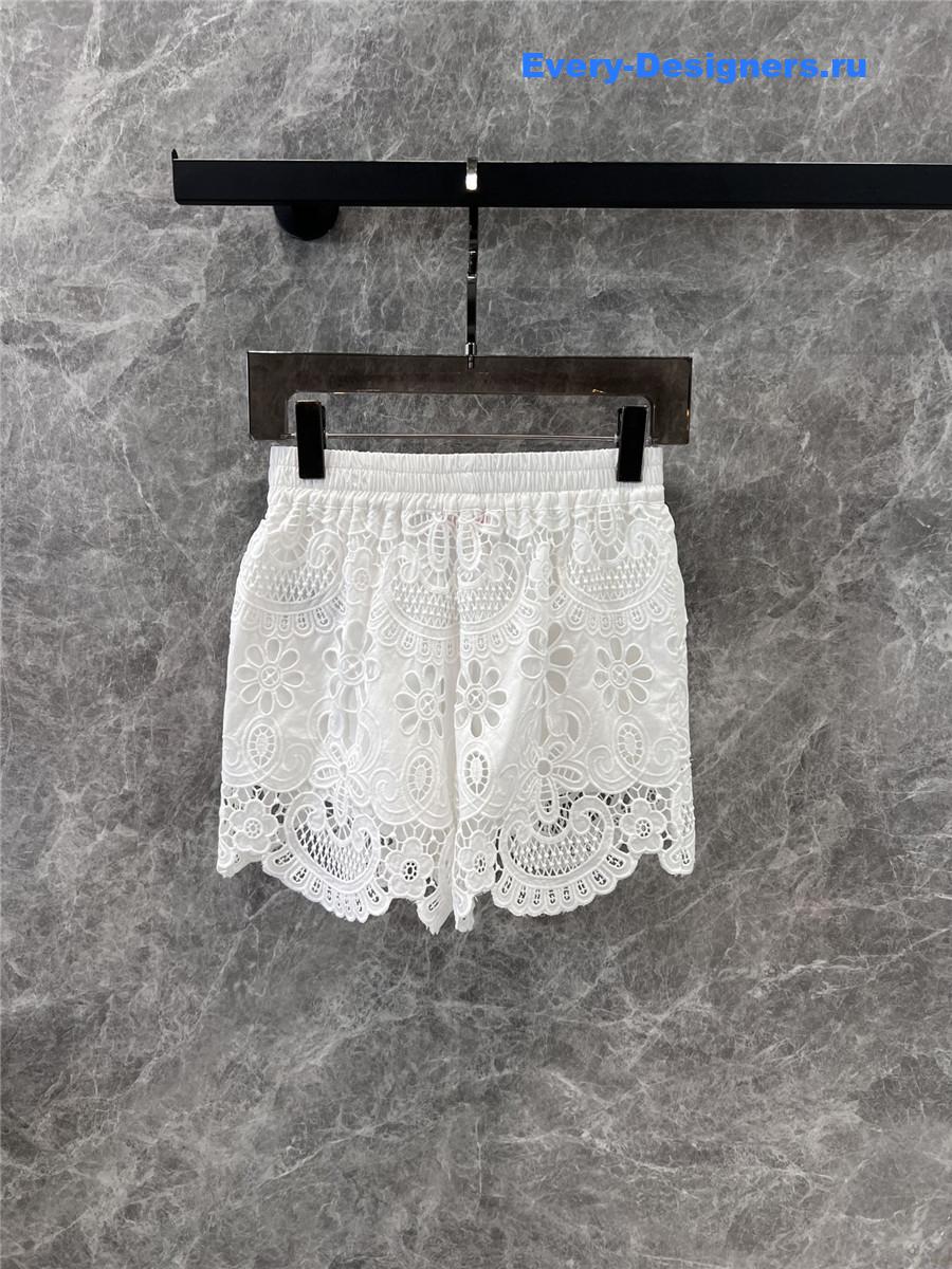 Va1e*ntin0 white lace set