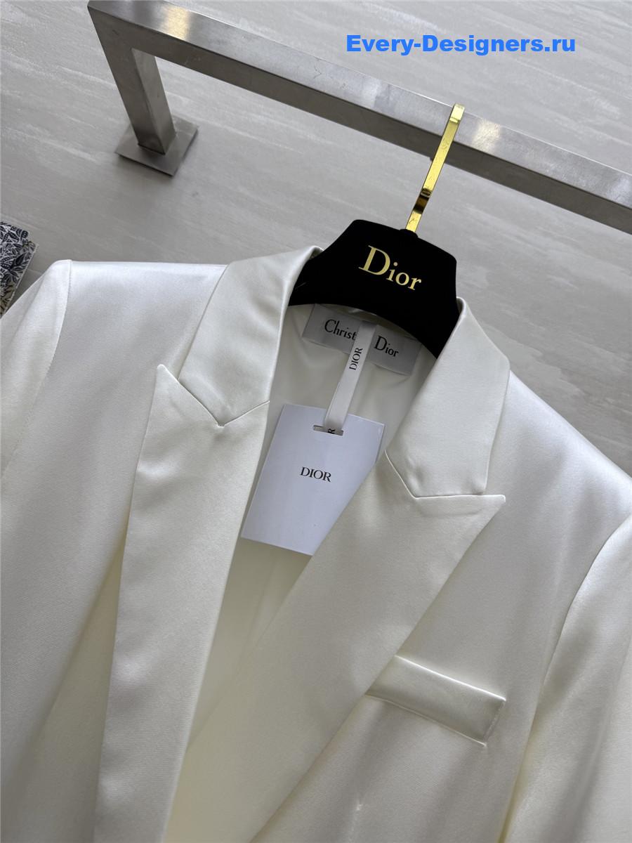 D10r cd waist white blazer