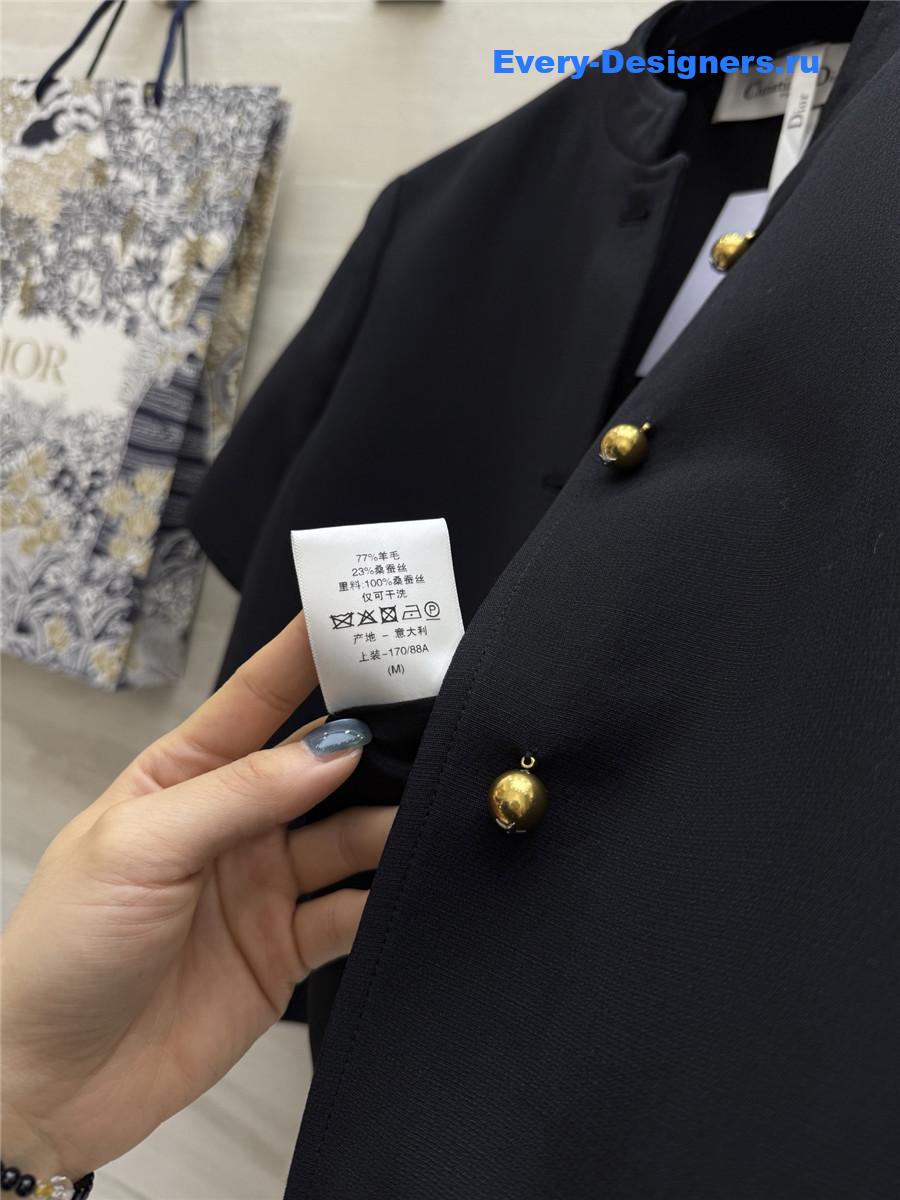 D10r black technical knit cropped jacket