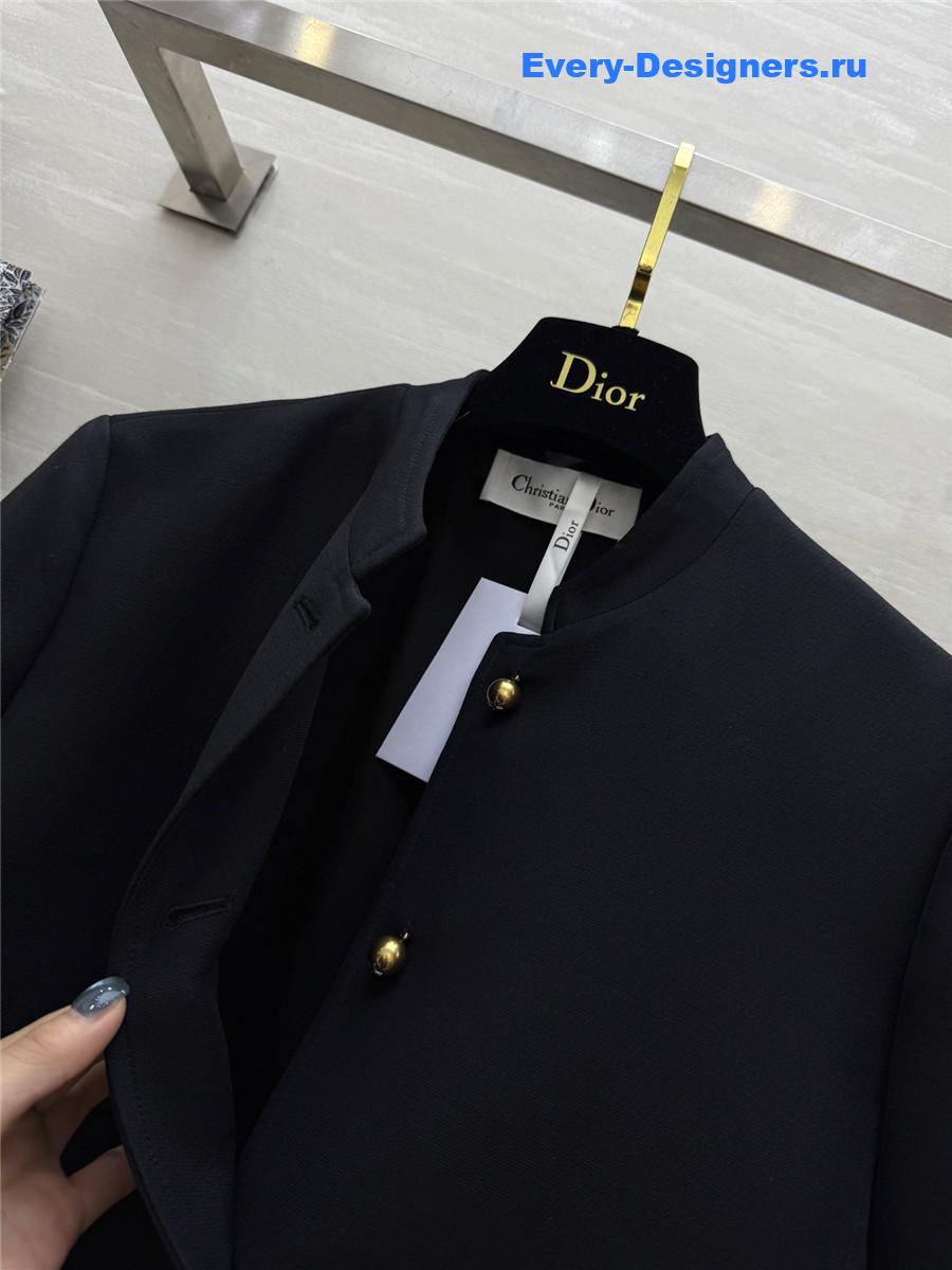 D10r black technical knit cropped jacket