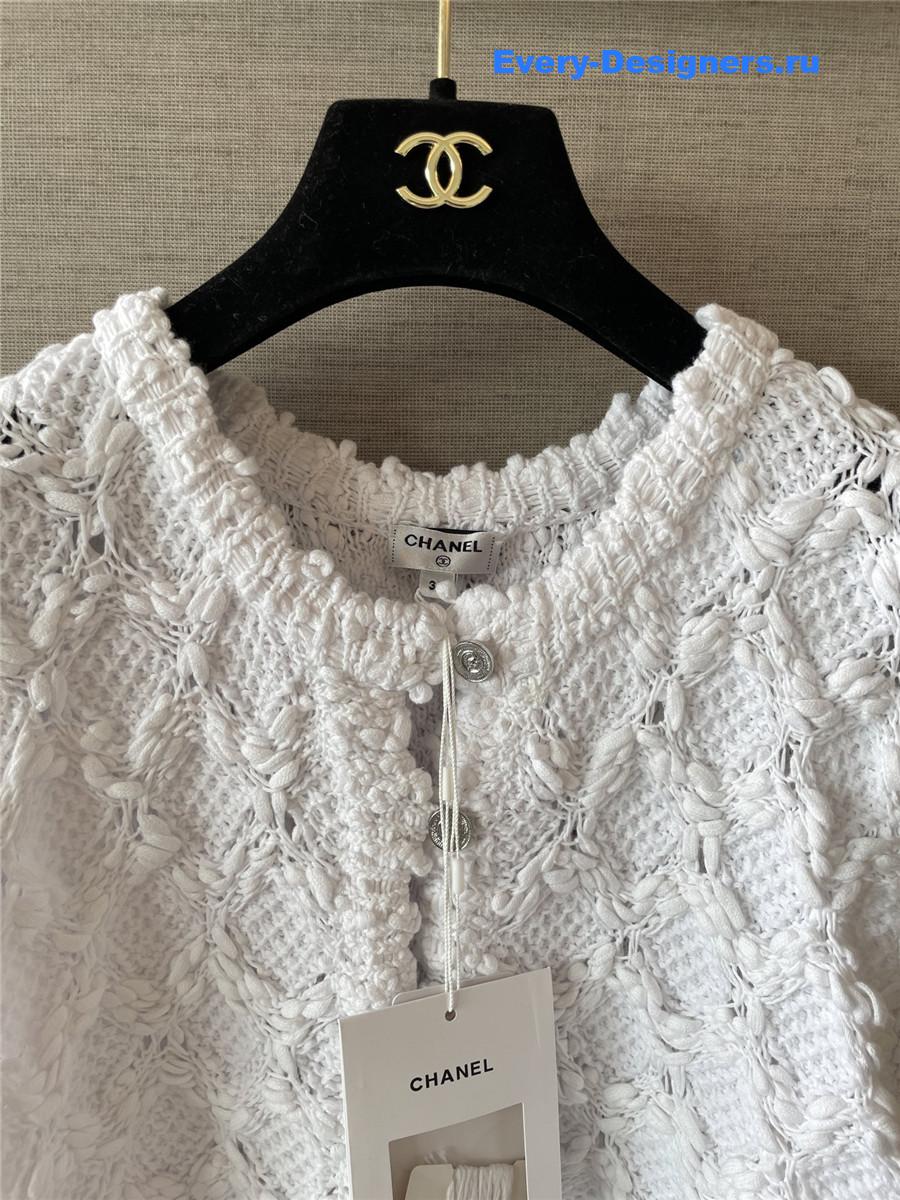 Ch**el white yarn cardigan