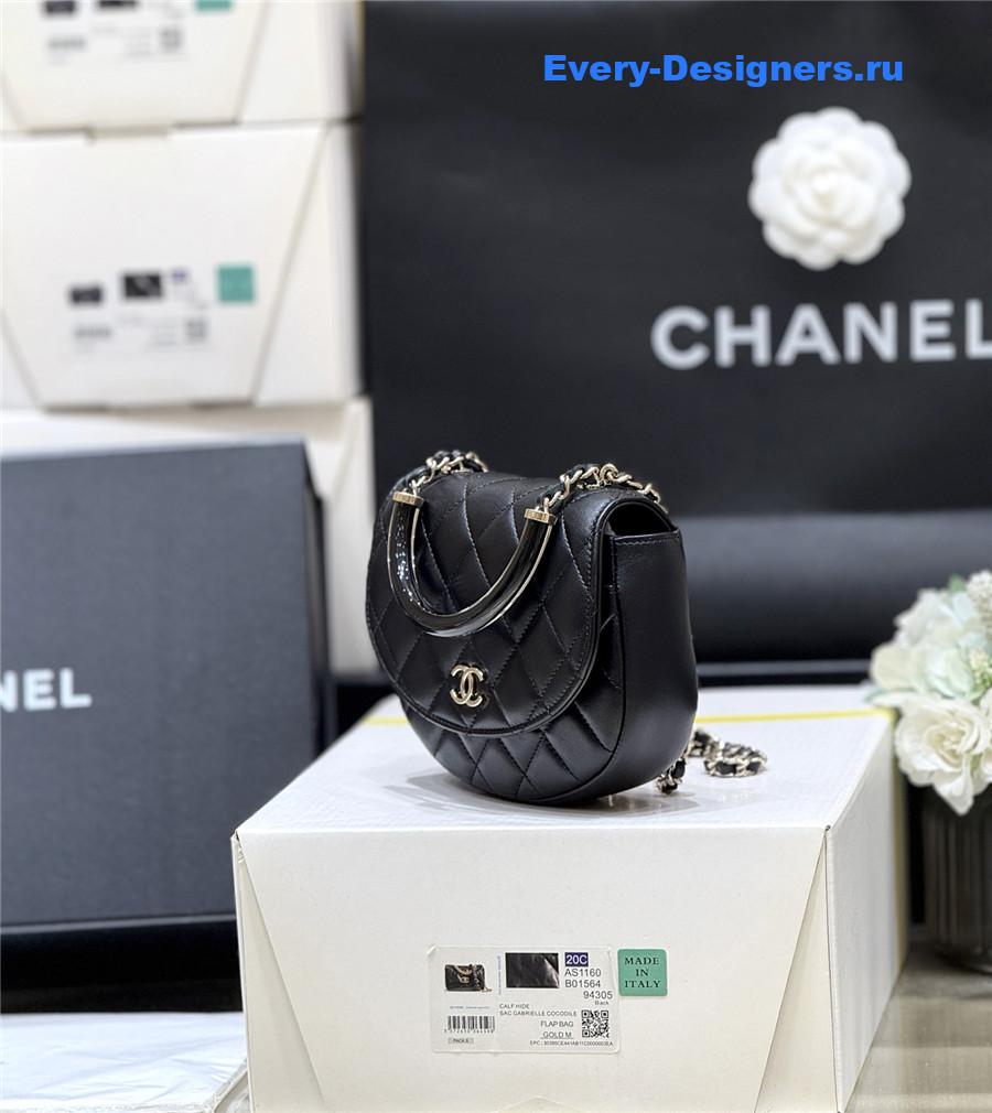 Ch**el black classic clutch with chain