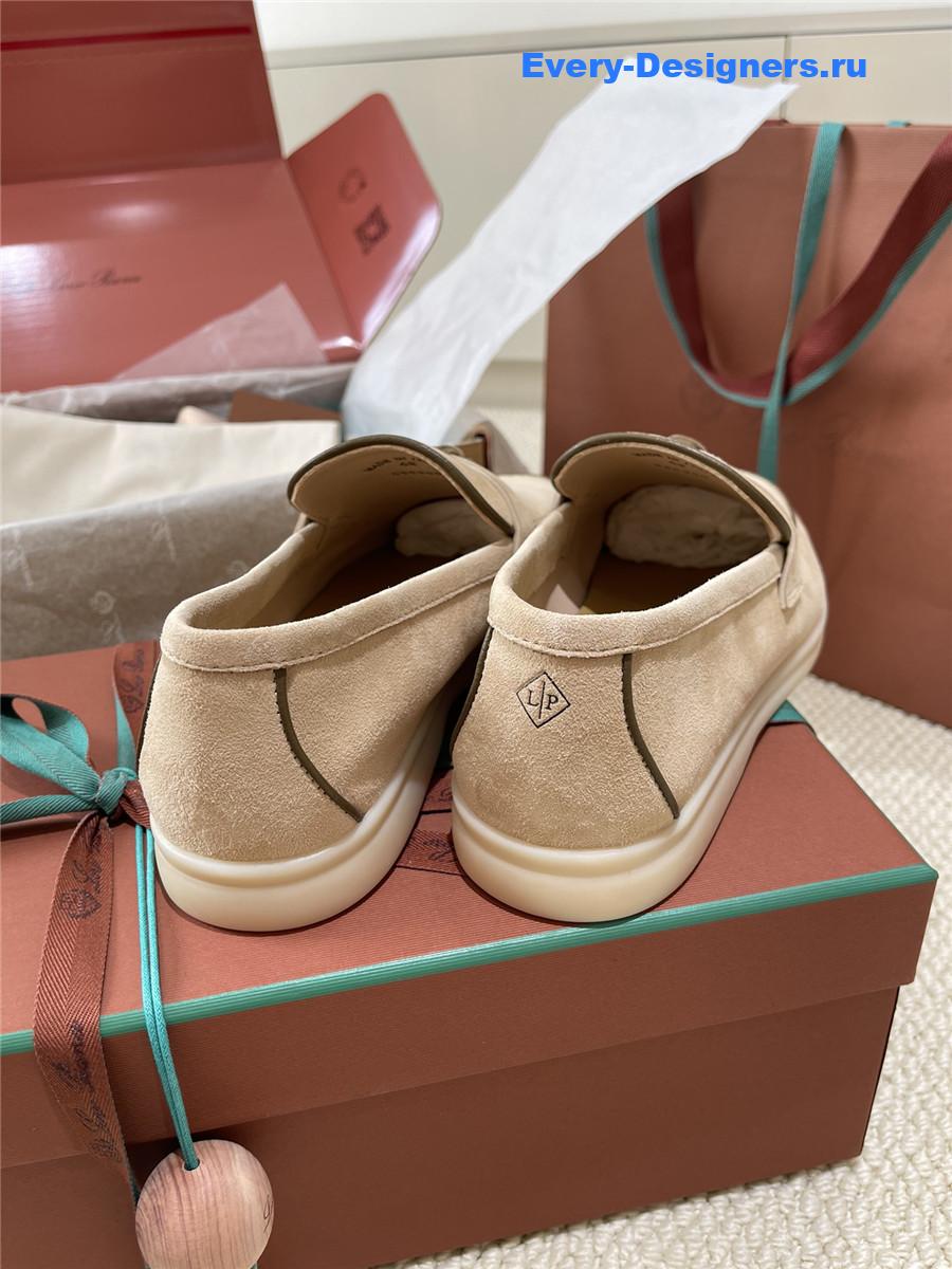 L0r0 P1ana beige suede loafers