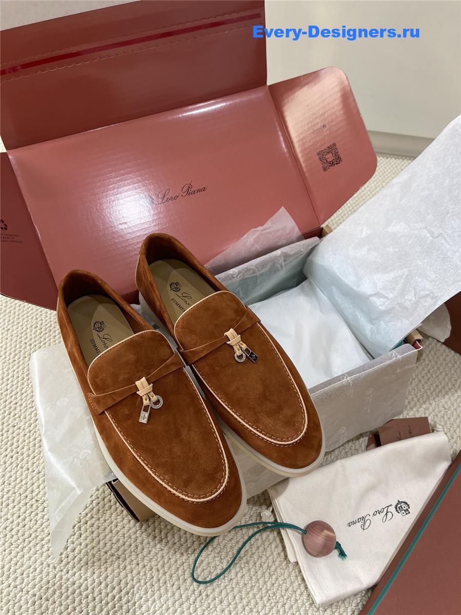 L0r0 P1ana brown suede loafers