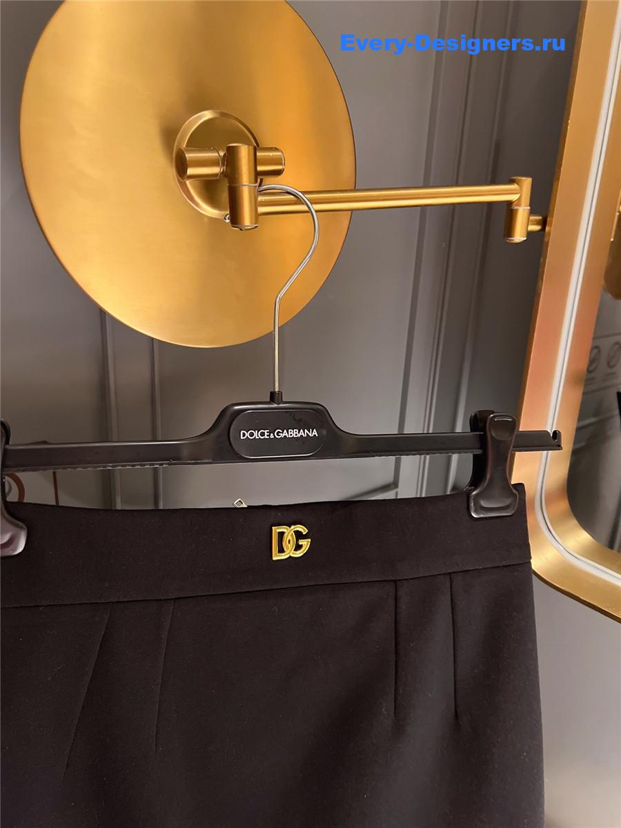 Dolce & Gabbana Wool Pencil Skirt