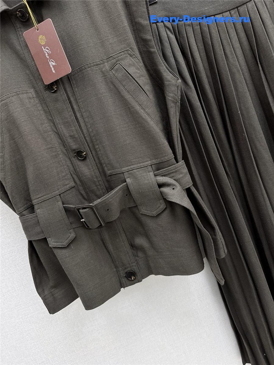 L0r0 P1ana vest pleated skirt suit