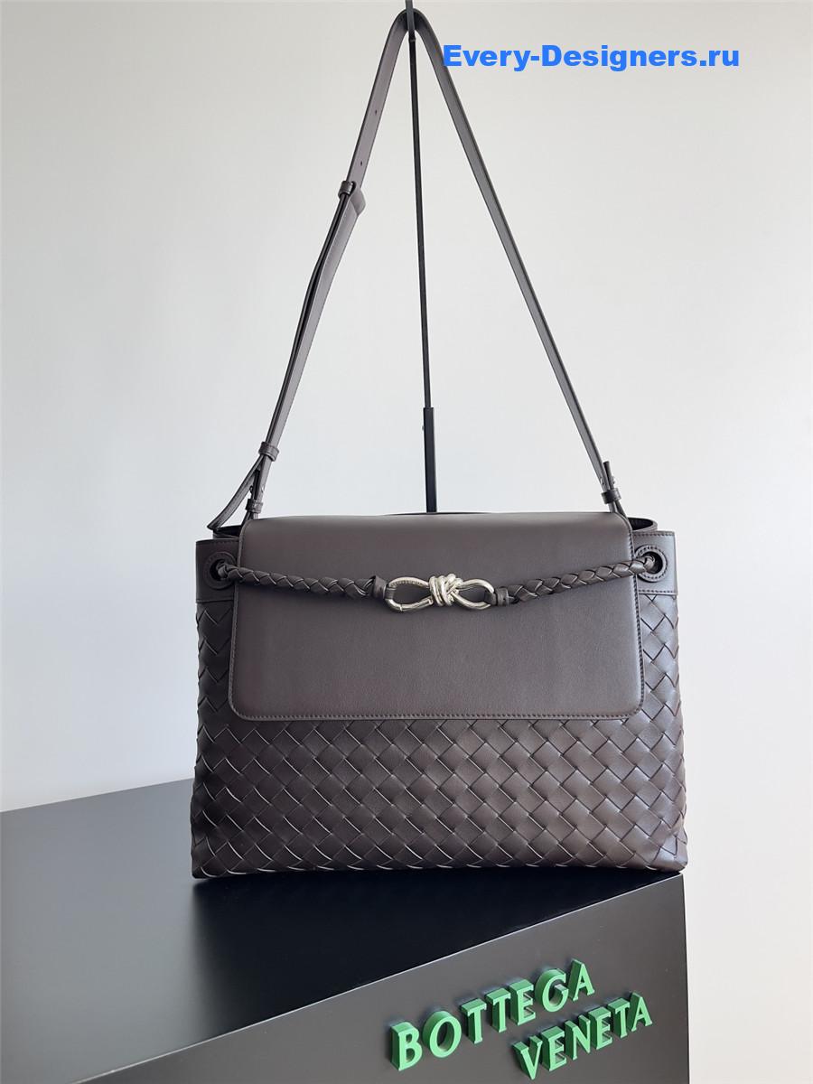 b0tt*ga Ven*ta andiamo leather messenger bag