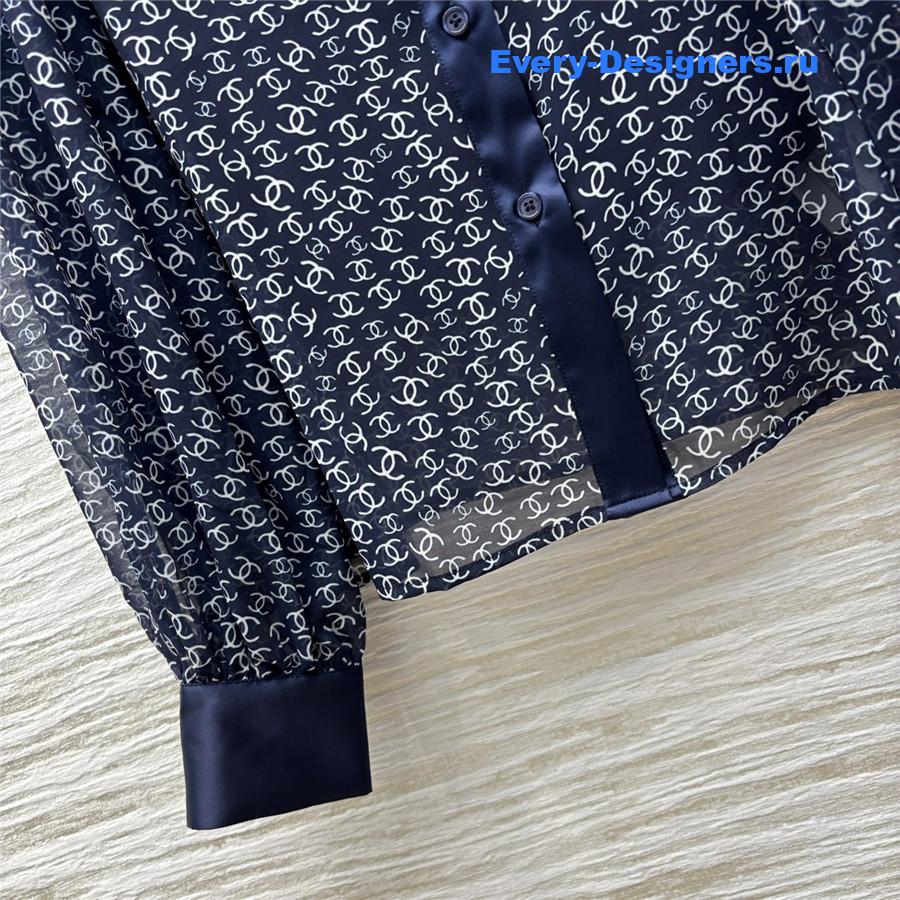 Ch**el logo print dark shirt