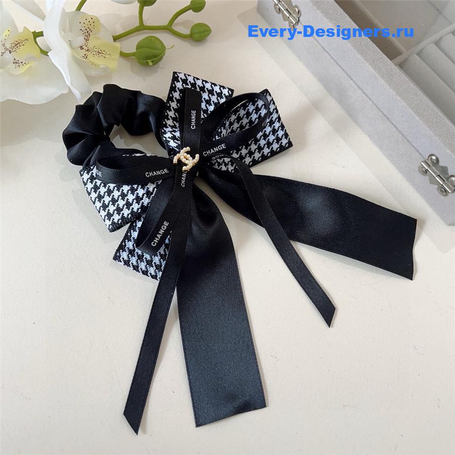 Ch**el houndstooth ribbon hair tie