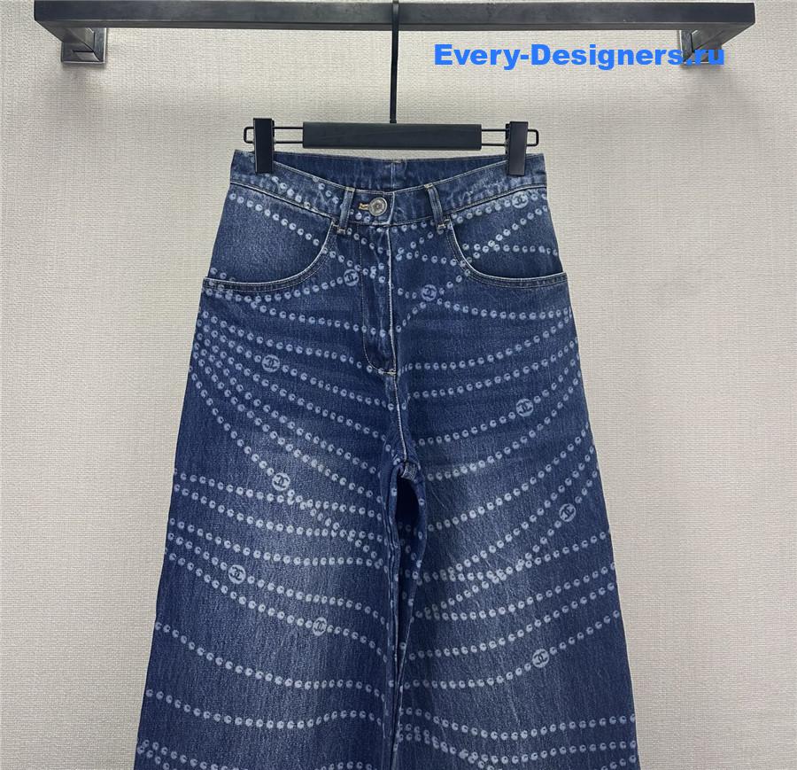 Ch**el blue pearl print logo jeans