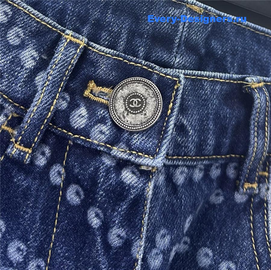 Ch**el blue pearl print logo jeans