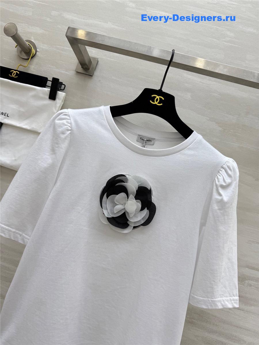 Ch**el white camellia tee