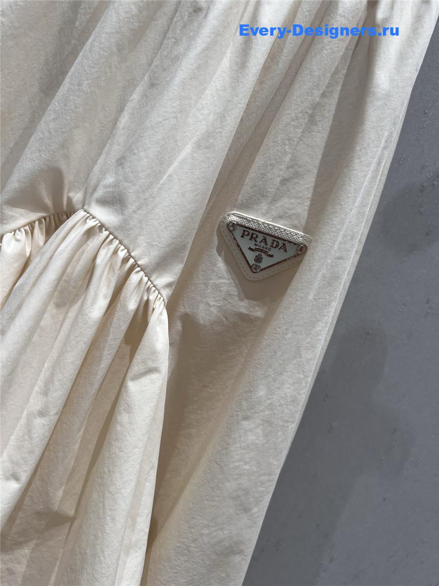 Pra*a beige ruffle skirt