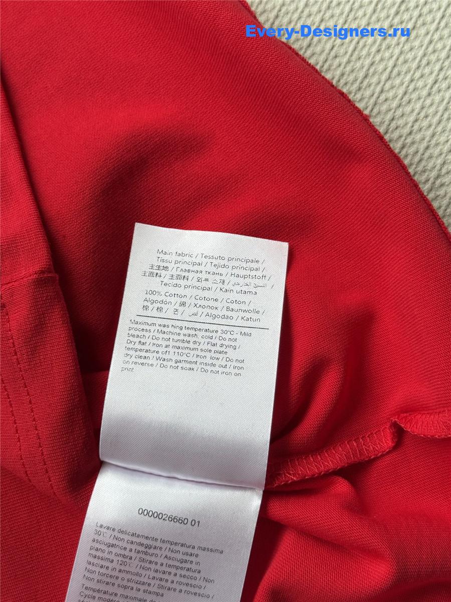 va1e*ntin0 red chat de la Ma1s0n cotton tee