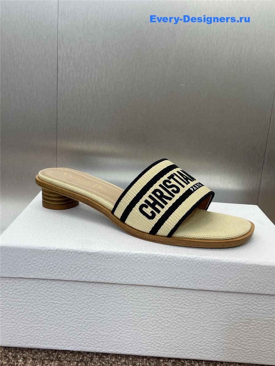 D10r dway heeled slides