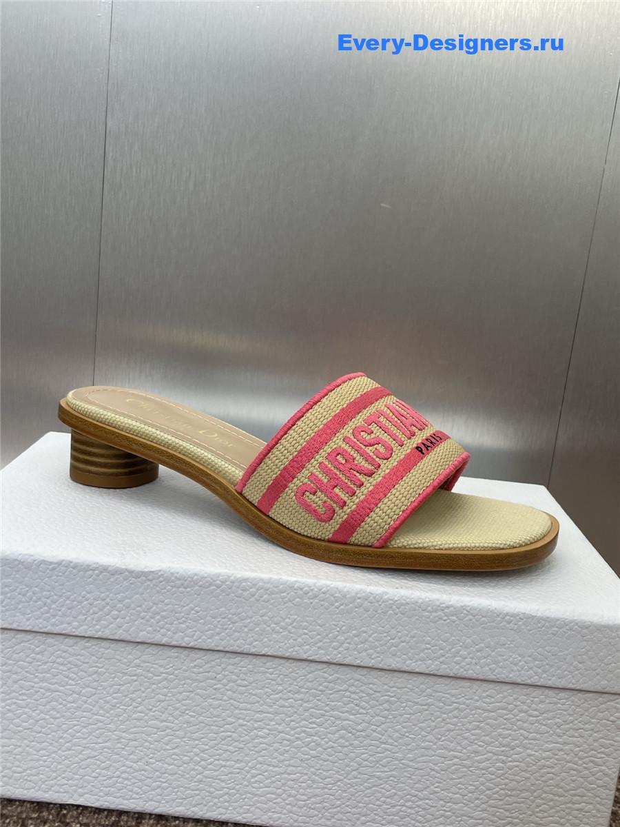 D10r pink dway slides