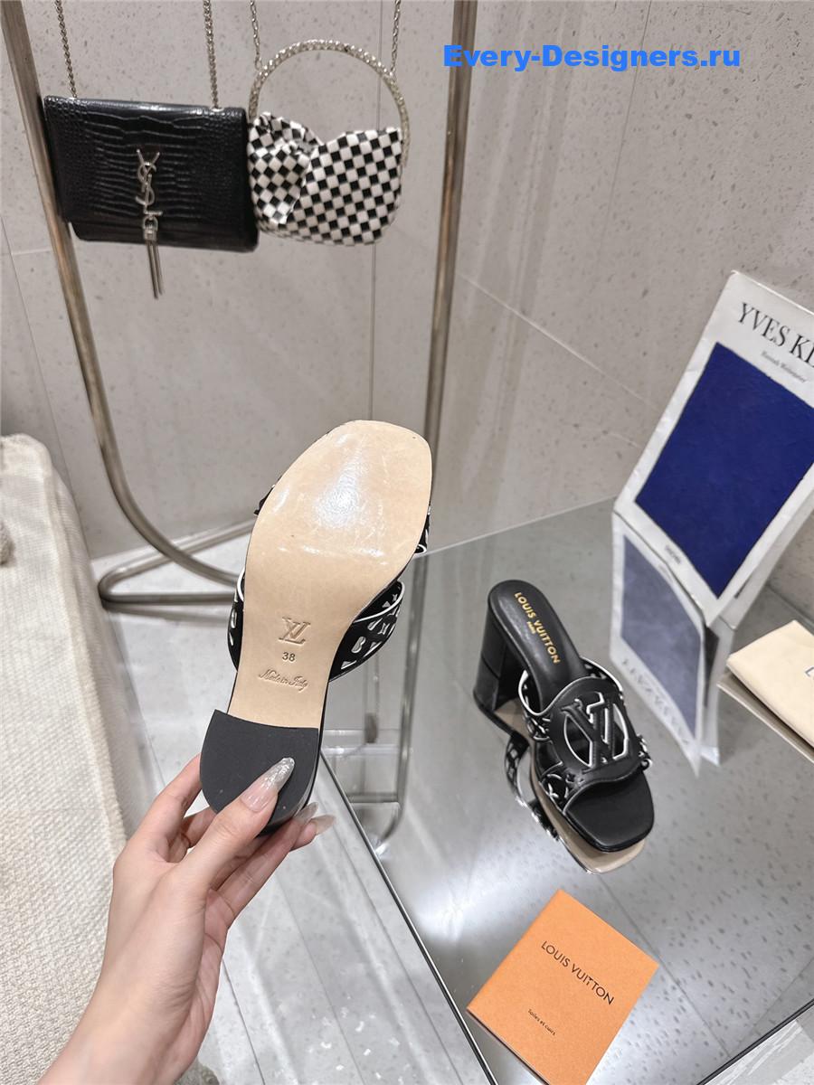 l0vis Vvtt0n lv isola mule black