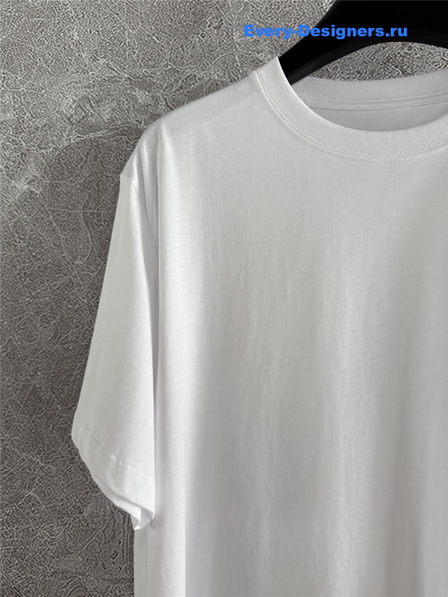 L0ew* white embroidered anagram t-shirt