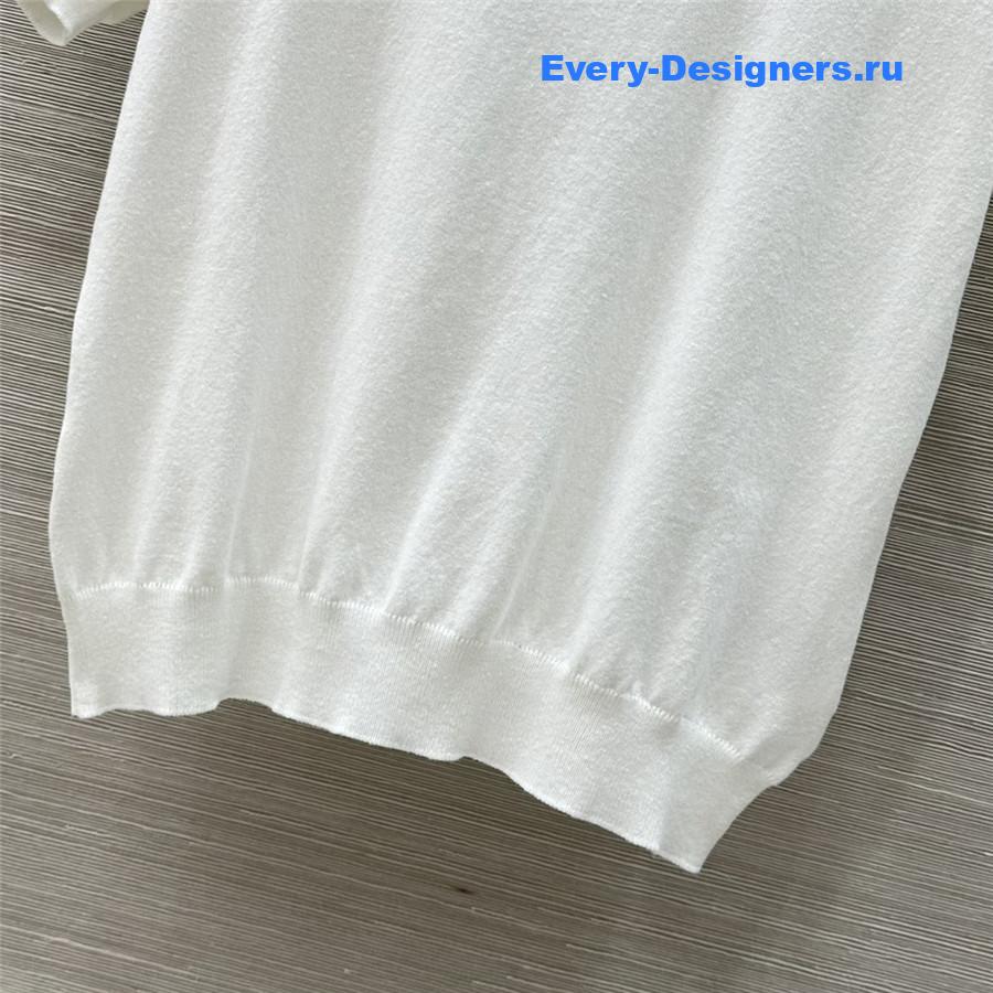 Va1e*ntin0 white cotton wool top