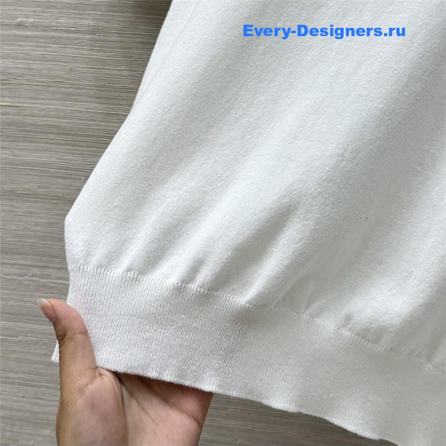 Va1e*ntin0 white cotton wool top