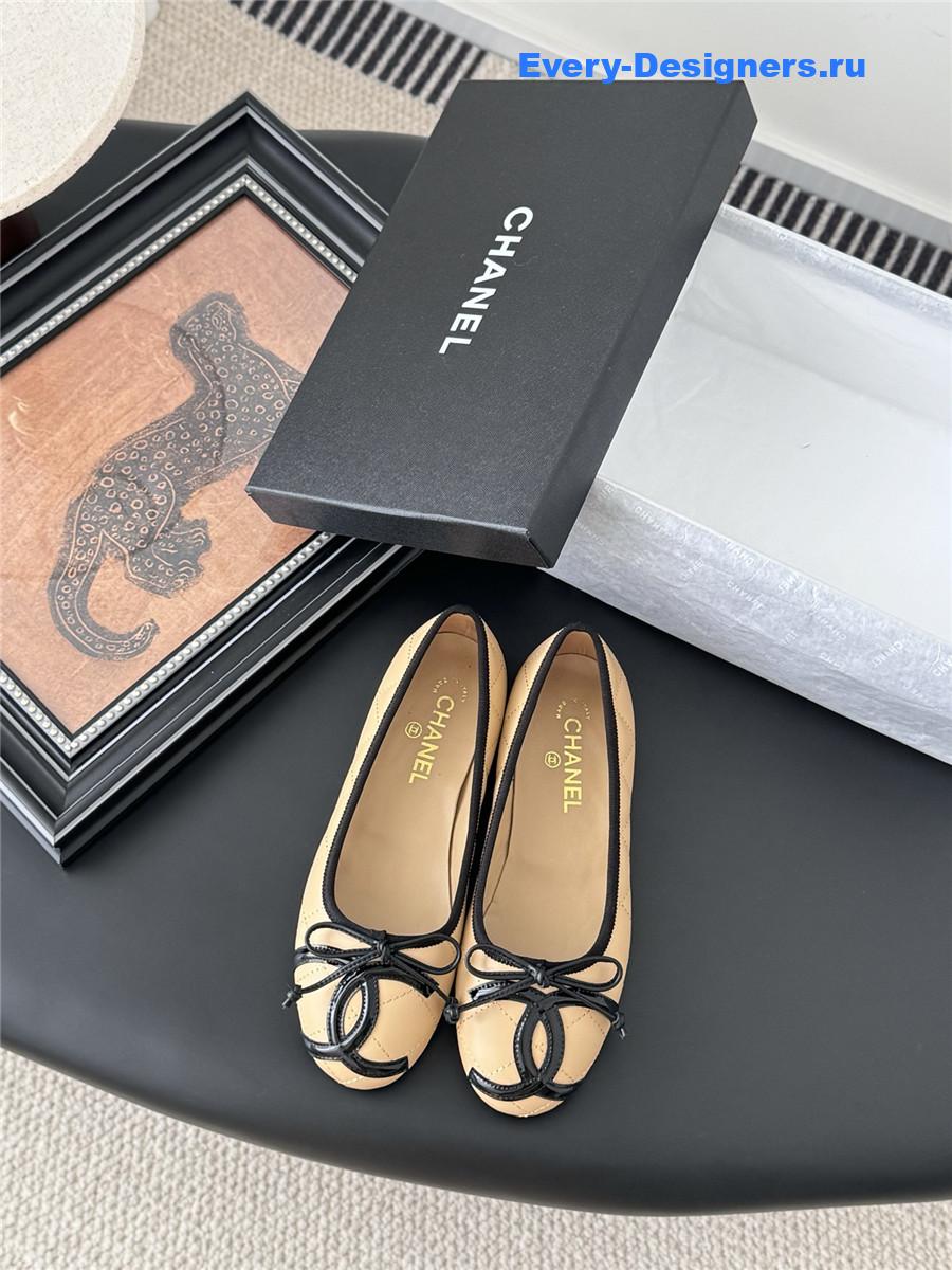 Ch**el beige quilted ballet flats