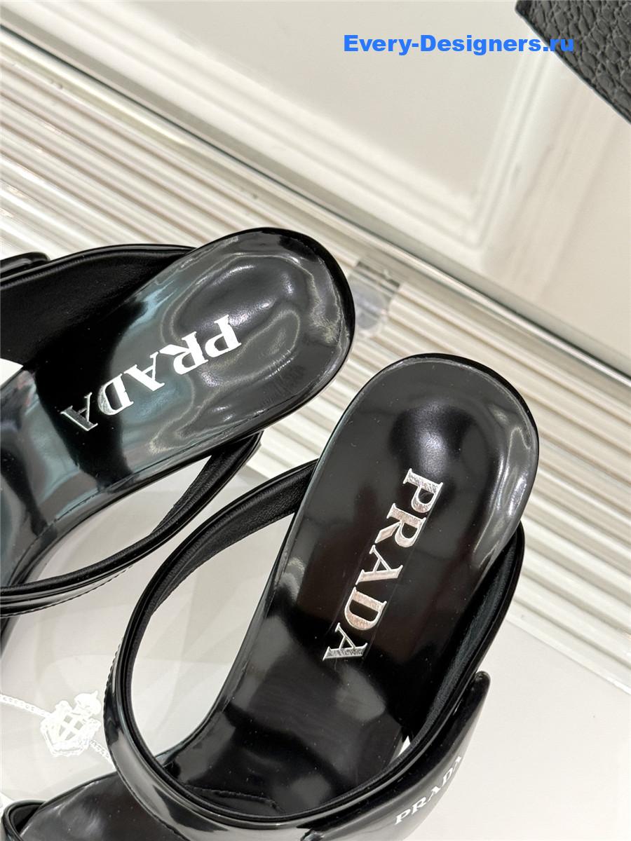 Pra*a black patent heeled sandals